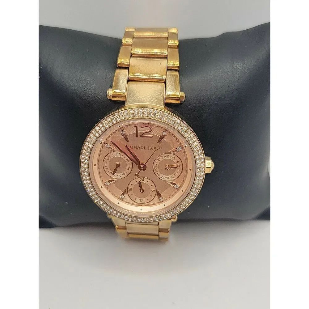 Michael Kors MK6352 Women's Stainless Steel Analog Dial Quartz Wristwatch AM113